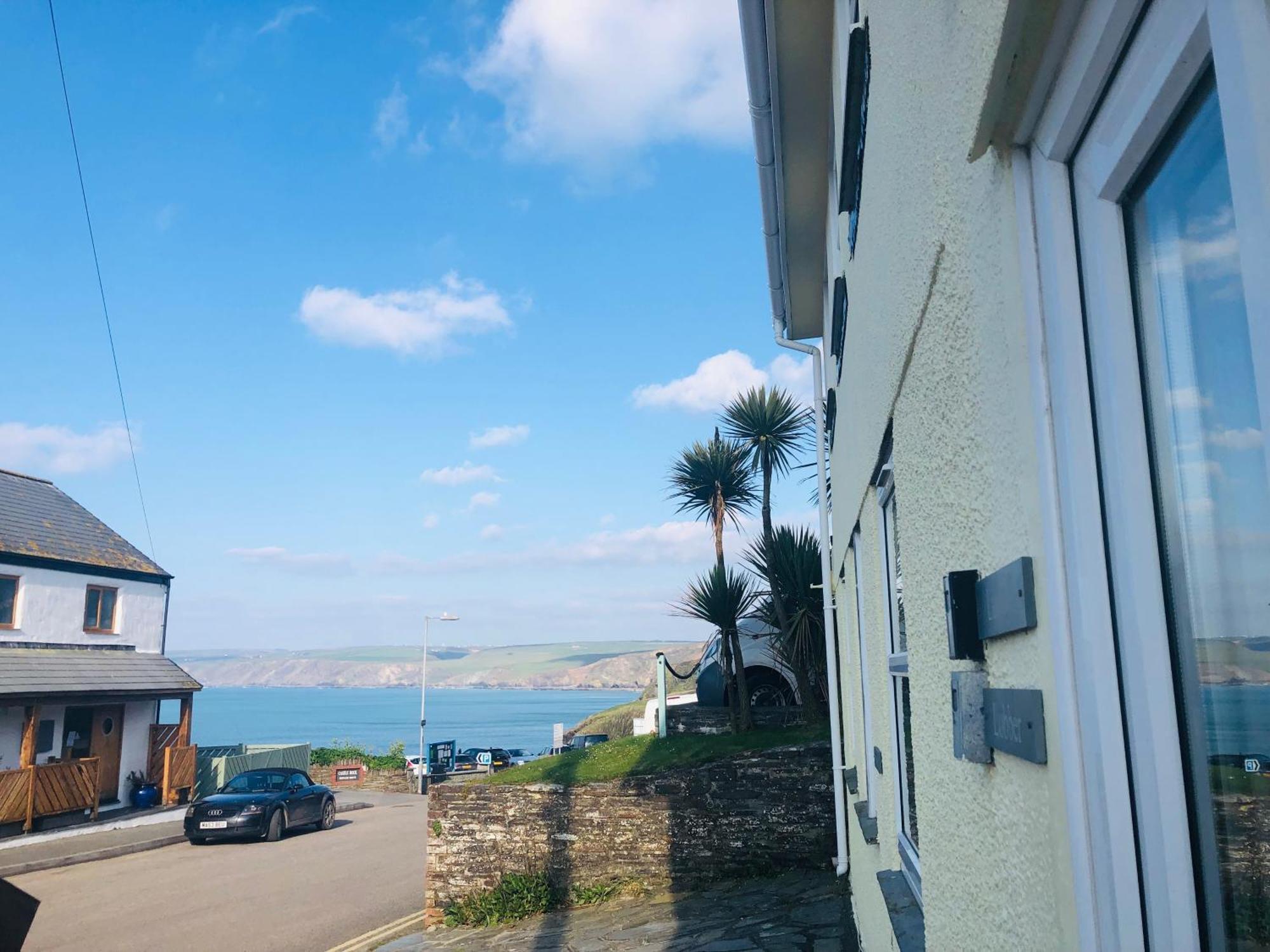 Bay House Lundy Port Isaac Apartment With Sea Views & Parking 외부 사진
